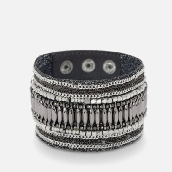 Stella and Dot Bracelet - Picture 2 of 4
